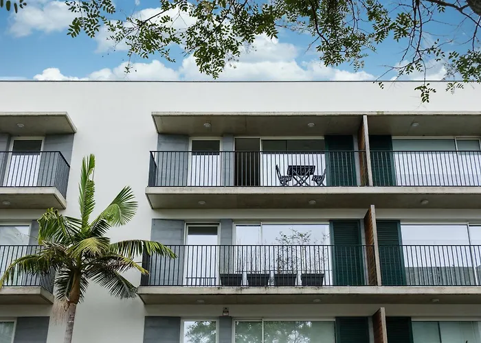 Coliseu A22d With Parking - Host & Chill